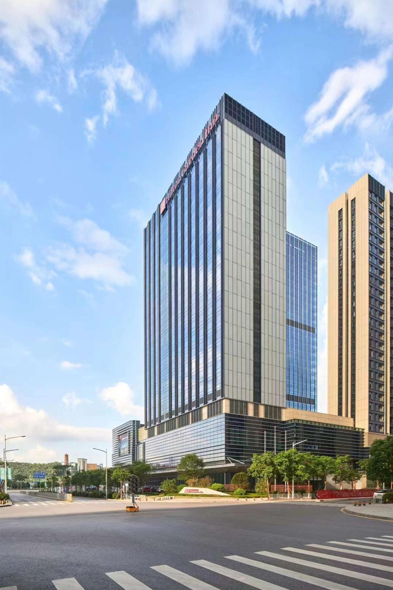 Hilton Garden Inn Shenzhen Guangming Exterior photo